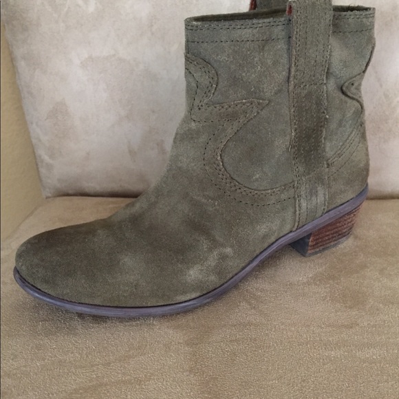 Lucky Brand Booties - Picture 3 of 5